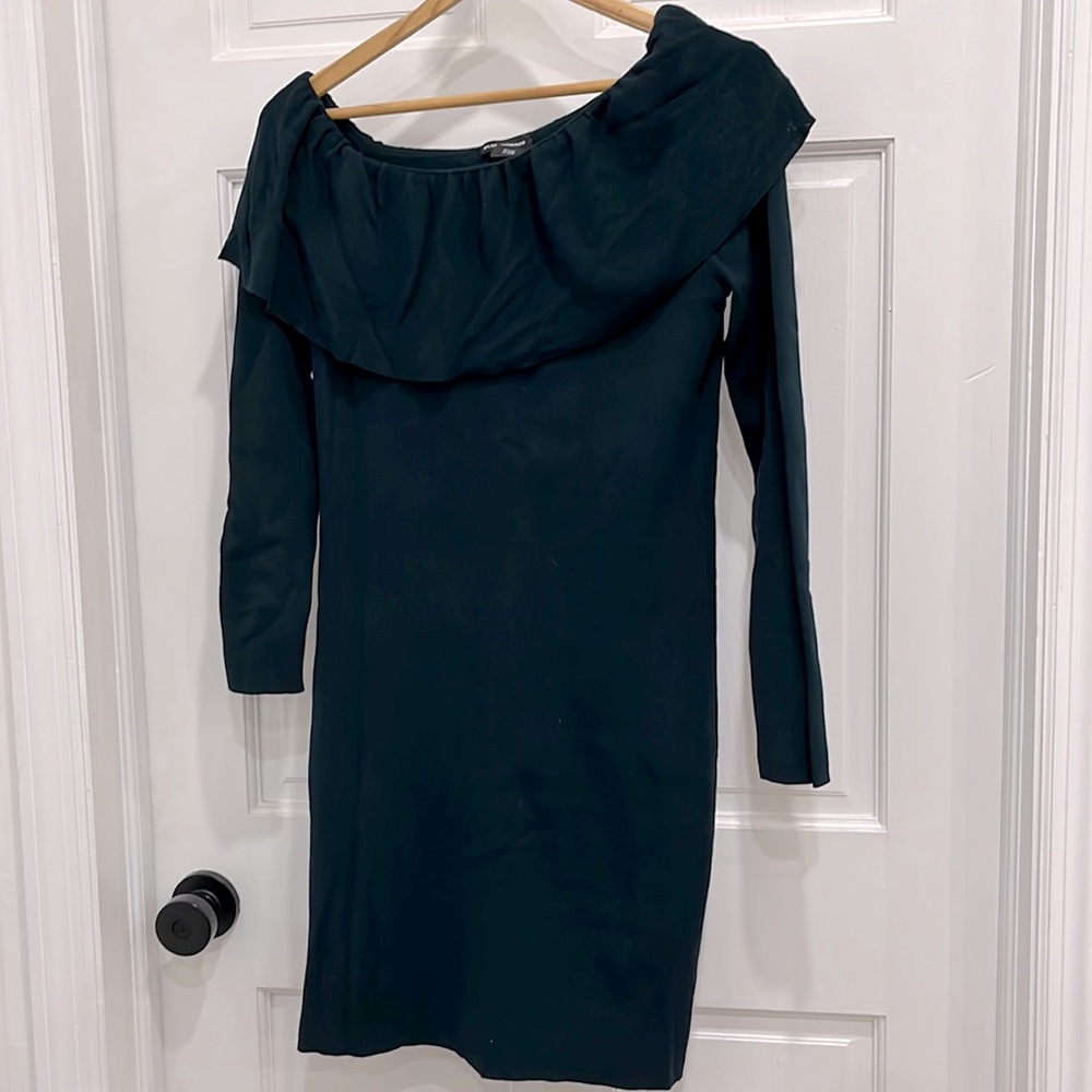 NWT Club Monaco sweater dress in dark green. Boat neck/knee length. Sz M.